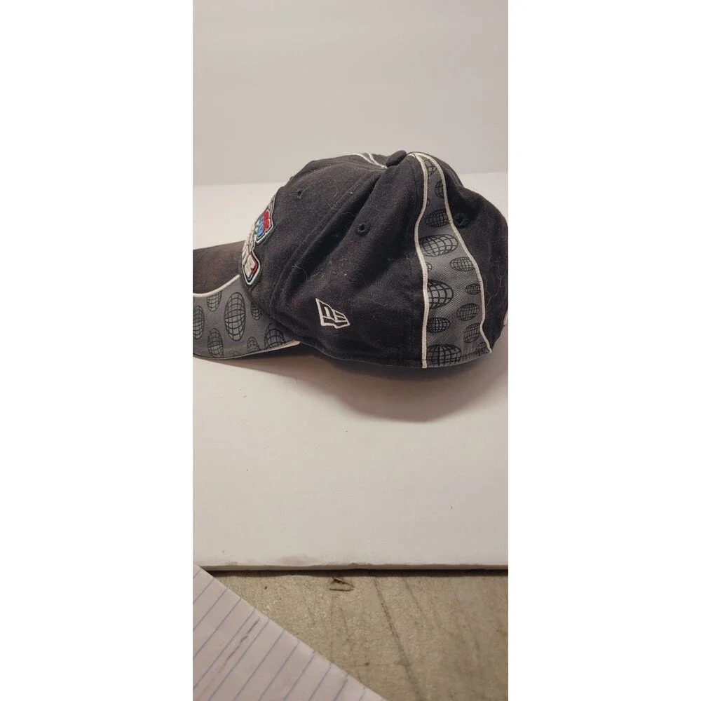 St Louis Cardinals Hat Cap Fitted One Size MLB Baseball World Series 2006 New Er